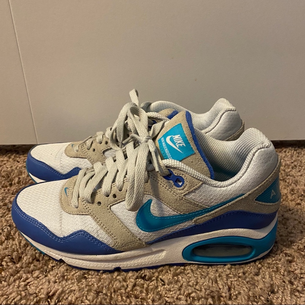 Women’s Nike Airmax Navigate